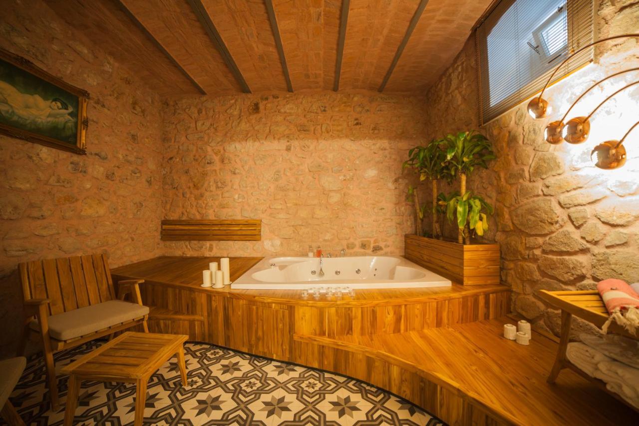 Triada Hotel Bueyuekada อดาลาร์ ภายนอก รูปภาพ