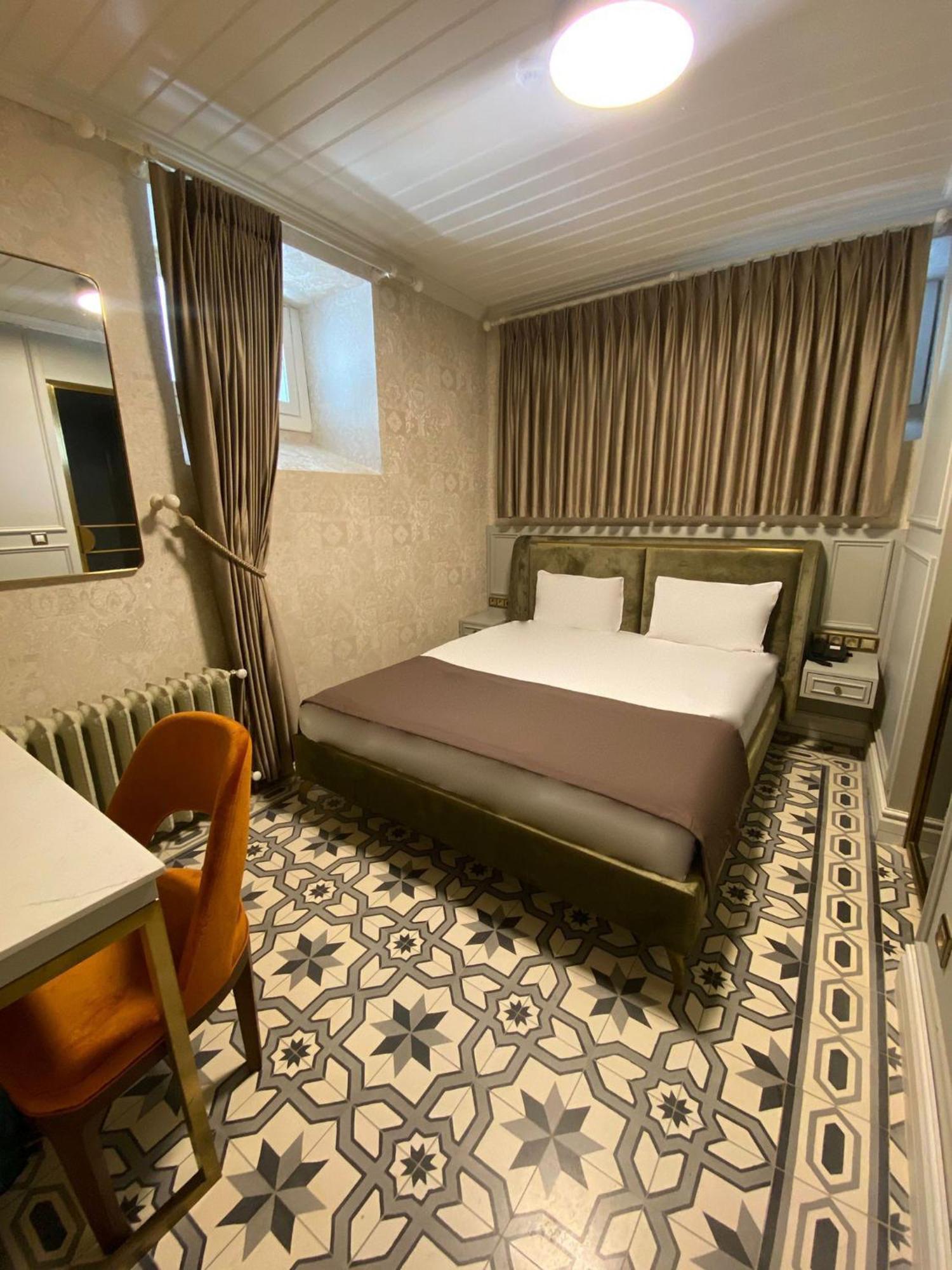 Triada Hotel Bueyuekada อดาลาร์ ภายนอก รูปภาพ
