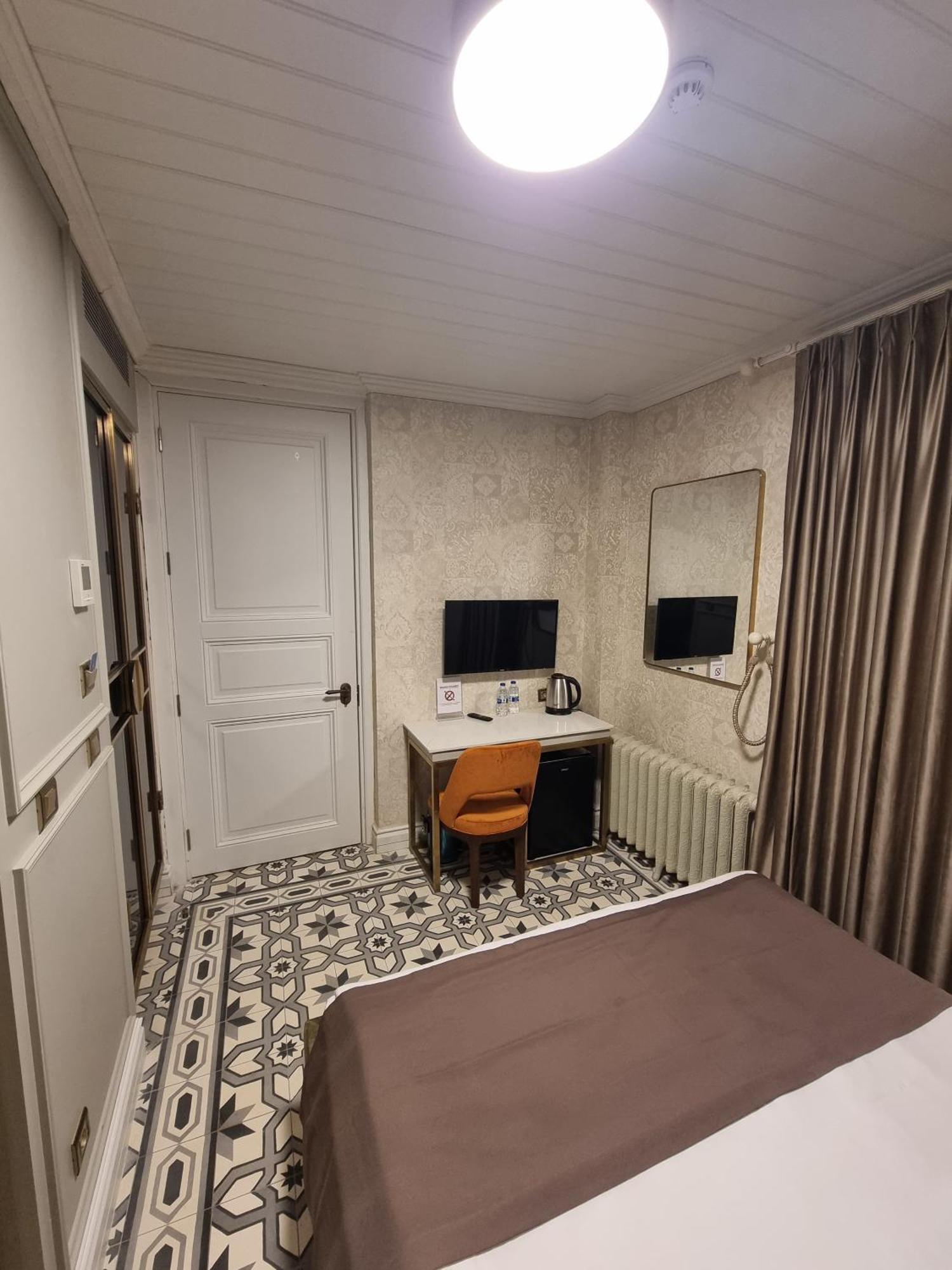 Triada Hotel Bueyuekada อดาลาร์ ภายนอก รูปภาพ
